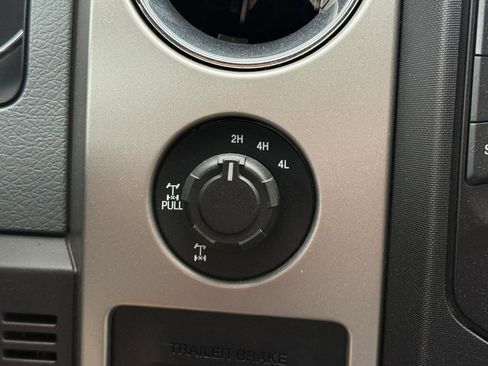 Used 2013 Ford F150 XLT w/ Luxury Equipment Group AWD/4WD image 22