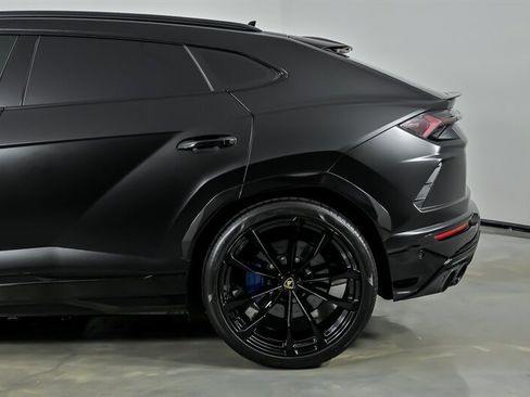 Used 2021 Lamborghini Urus AWD/4WD image 9