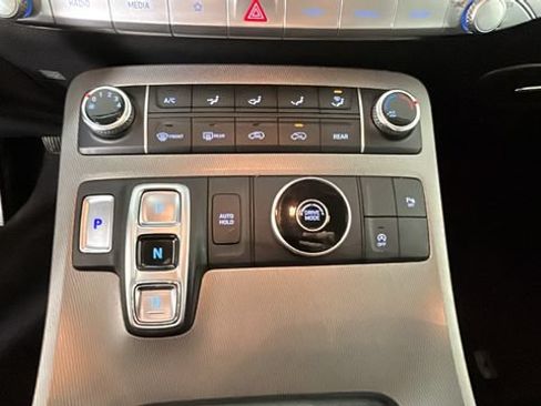 Used 2022 Hyundai Palisade SE FWD image 22
