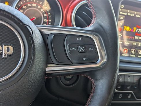 Used 2018 Jeep Wrangler Unlimited Rubicon image 27