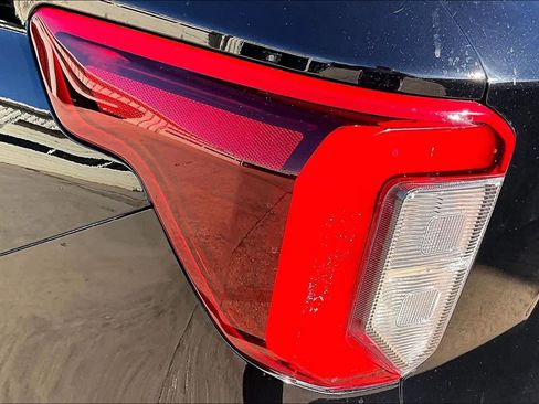 Used 2020 Ford Explorer ST w/ Premium Technology Package image 27