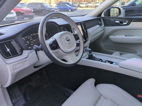 Used 2020 Volvo XC60 T6 Inscription w/ Protection Package Premier image 14