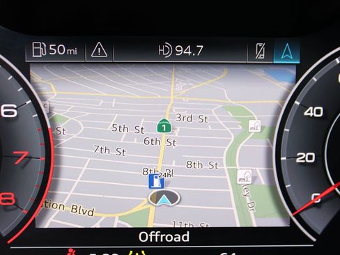 Used 2019 Audi Q8 Premium Plus w/ Premium Plus AWD/4WD image 11