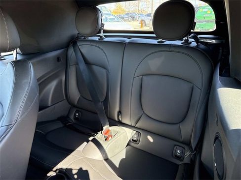 Used 2020 MINI Cooper S image 16