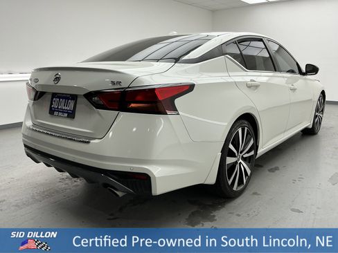 Used 2022 Nissan Altima 2.5 SR image 4