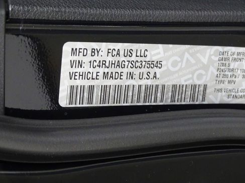 New 2025 Jeep Grand Cherokee Laredo image 19