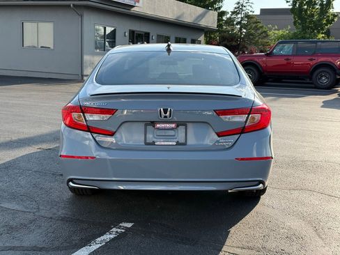 Used 2022 Honda Accord Sport image 4