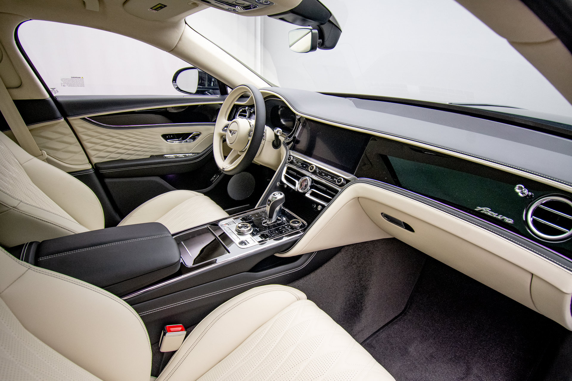 New 2026 Bentley Flying Spur V8 AWD/4WD image 26