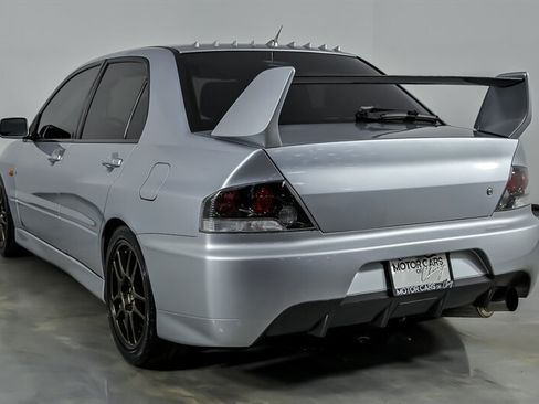 Used 2006 Mitsubishi Lancer Evolution IX AWD/4WD image 10