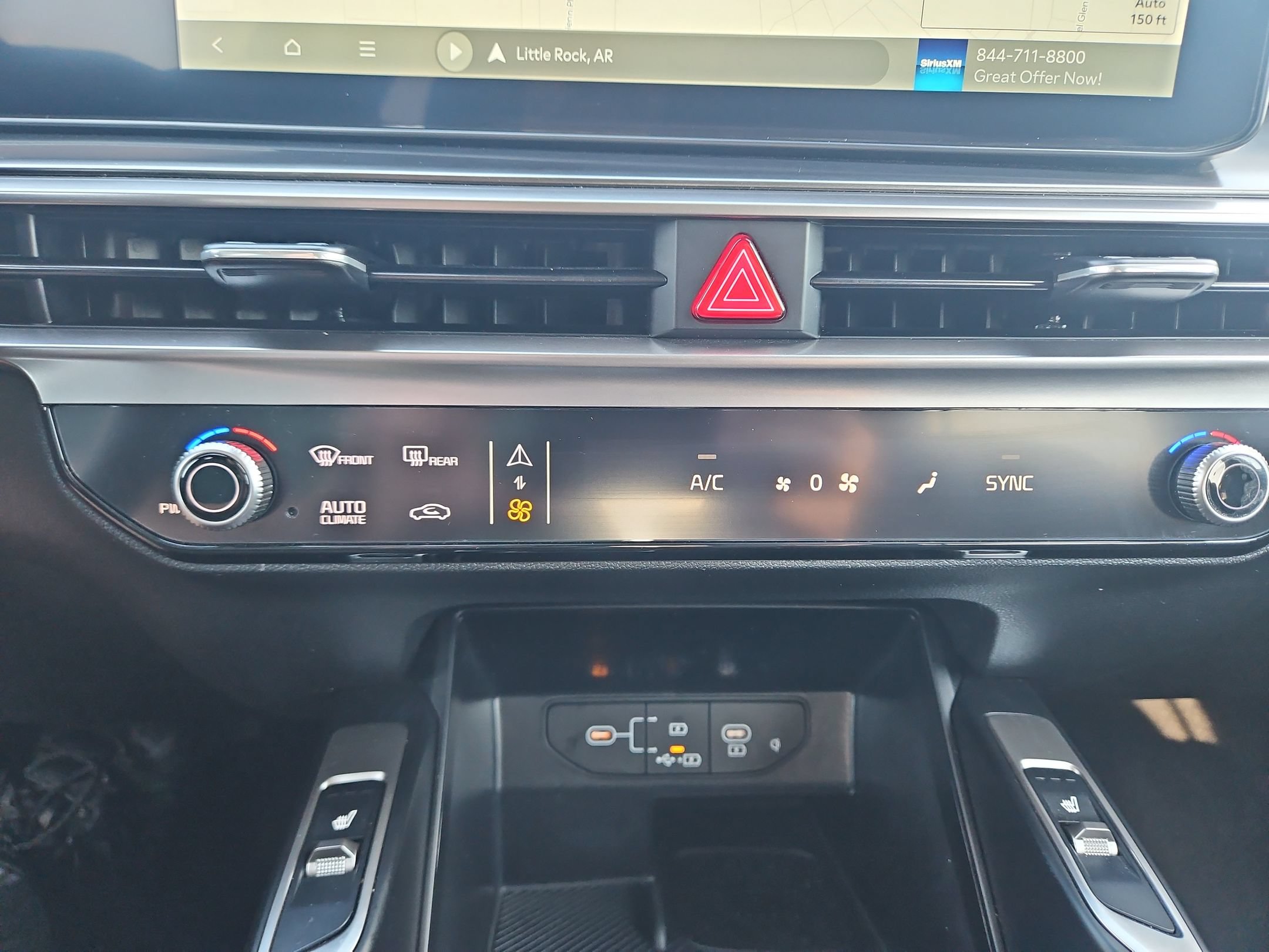 Used 2025 Kia Sorento EX w/ Panoramic Sunroof Package FWD image 30