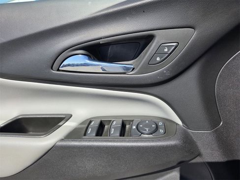 Certified 2024 Chevrolet Equinox LS w/ LS Convenience Package image 22