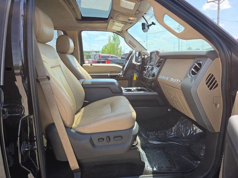 Used 2016 Ford F350 Lariat w/ Lariat Ultimate Package AWD/4WD image 32