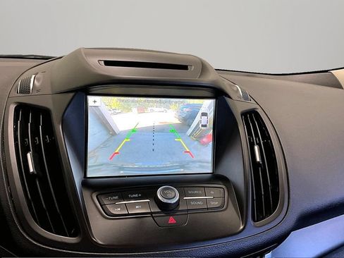 Used 2018 Ford Escape SEL AWD/4WD image 14