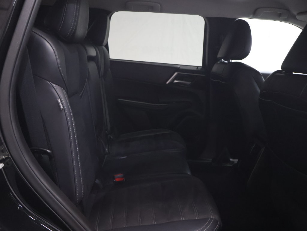 Used 2024 Mitsubishi Outlander SE FWD image 12