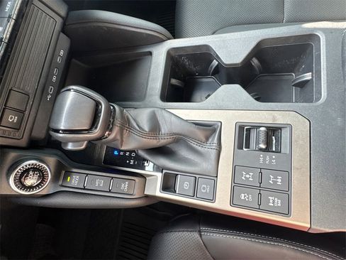 Used 2024 Toyota Land Cruiser image 31