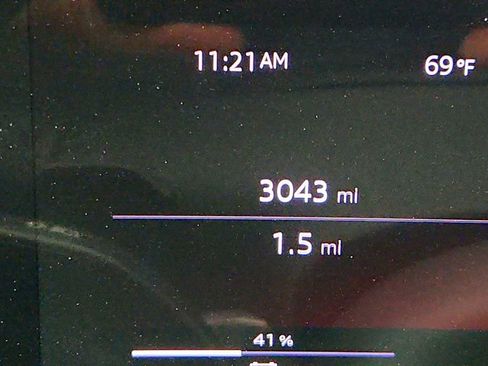 Used 2025 Audi Q6 e-tron Premium Plus w/ Premium Plus image 16