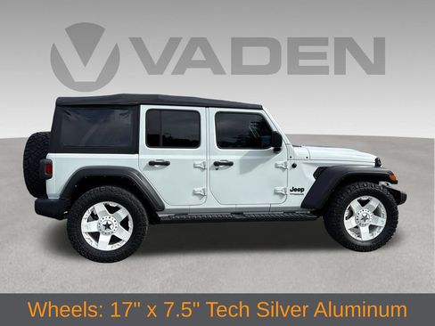 Used 2022 Jeep Wrangler Unlimited Sport AWD/4WD image 25