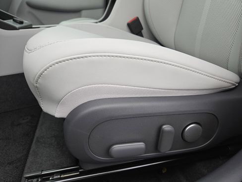 New 2026 Hyundai Kona Limited image 24