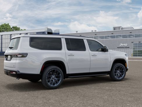 New 2026 Jeep Grand Wagoneer L 4WD image 5