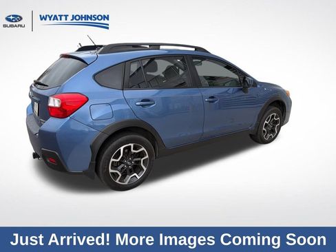 Used 2016 Subaru Crosstrek 2.0i Premium w/ Moonroof Package image 5
