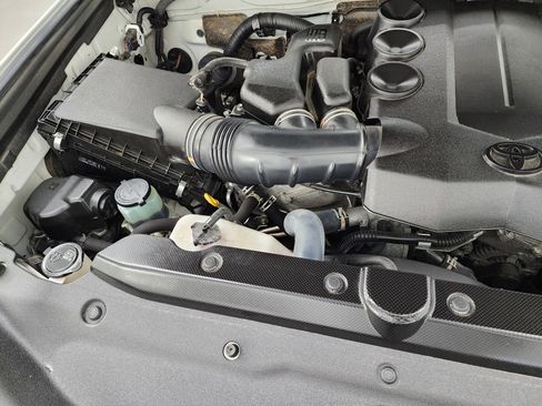 Used 2021 Toyota 4Runner SR5 image 18