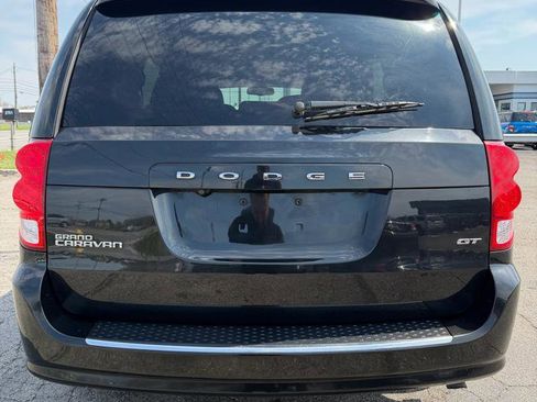 Used 2017 Dodge Grand Caravan GT image 8