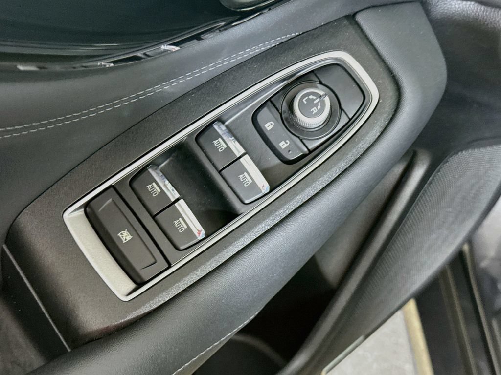 Used 2021 Subaru Legacy Limited w/ Popular Package #3 AWD/4WD image 18