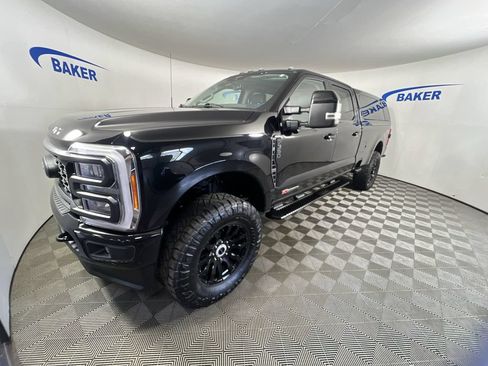 Used 2023 Ford F350 Lariat w/ Lariat Ultimate Package AWD/4WD image 1