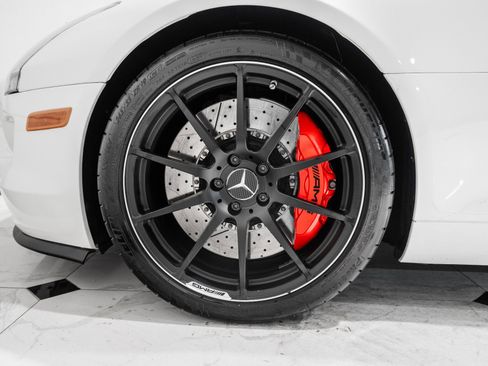 Used 2012 Mercedes-Benz SLS AMG Coupe image 14