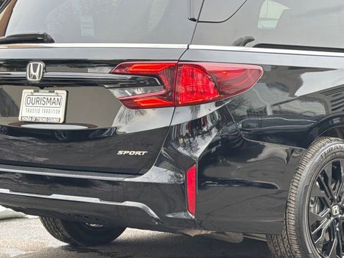 Certified 2025 Honda Odyssey Sport-L image 7