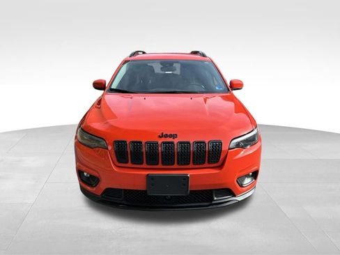 Used 2021 Jeep Cherokee Latitude Plus AWD/4WD image 9