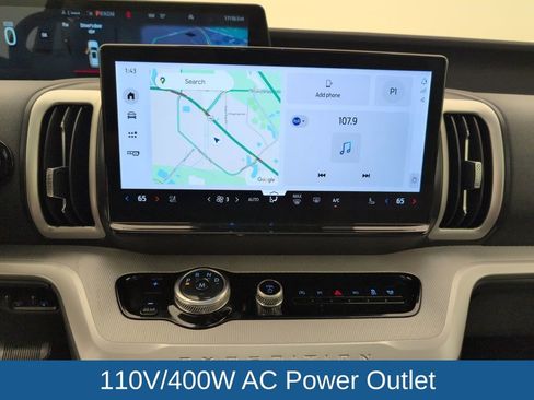 Used 2025 Ford Expedition Active image 32