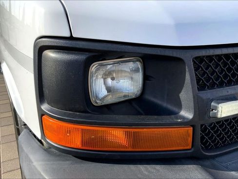 Used 2015 Chevrolet Express 2500 Work Van image 25