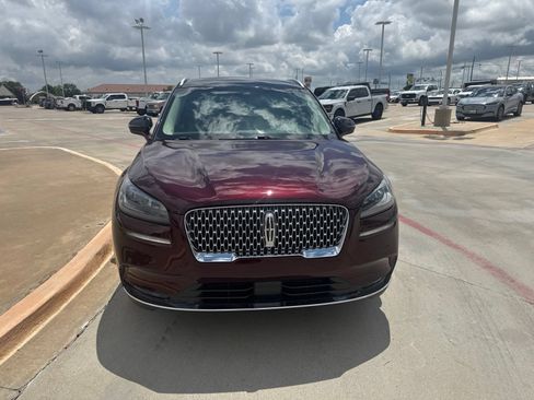 Used 2021 Lincoln Corsair Reserve w/ Elements Package FWD image 2