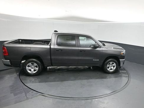 New 2026 RAM 1500 4x4 Crew Cab image 28