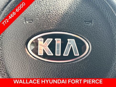 Used 2022 Kia Sportage LX FWD image 26