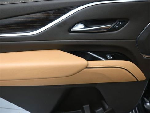 Used 2021 Cadillac Escalade Sport w/ Driver Assist Tech Package image 19