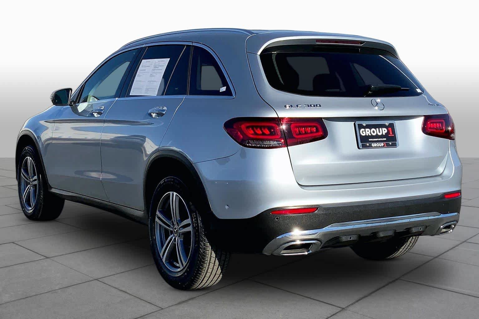Used 2021 Mercedes-Benz GLC 300 4MATIC image 11