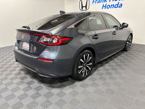 Used 2024 Honda Civic EX-L image 6