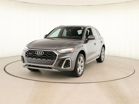 Certified 2022 Audi Q5 2.0T Premium Plus w/ Premium Plus Package image 12