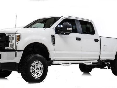 Used 2019 Ford F250 XL w/ Power Equipment Group image 2