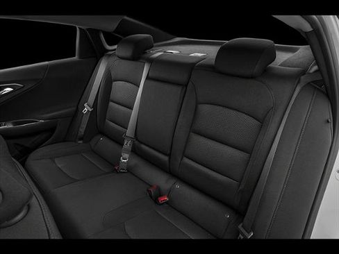 Used 2023 Chevrolet Malibu LT FWD image 13