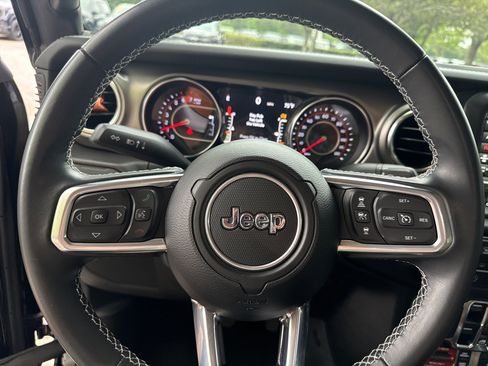 Used 2021 Jeep Wrangler Unlimited Rubicon AWD/4WD image 26