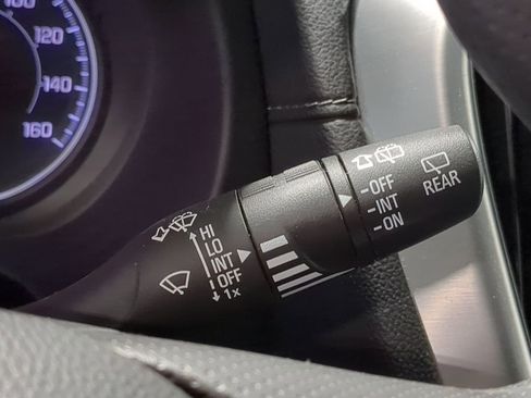 Used 2022 GMC Terrain SLE w/ Driver Convenience Package image 32