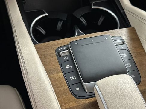 Certified 2022 Mercedes-Benz GLE 350 image 35