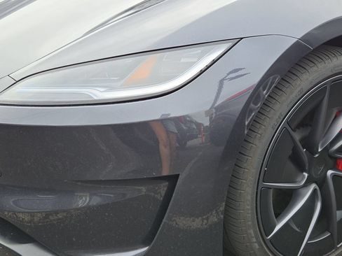 Used 2025 Tesla Model 3 Performance AWD/4WD image 4
