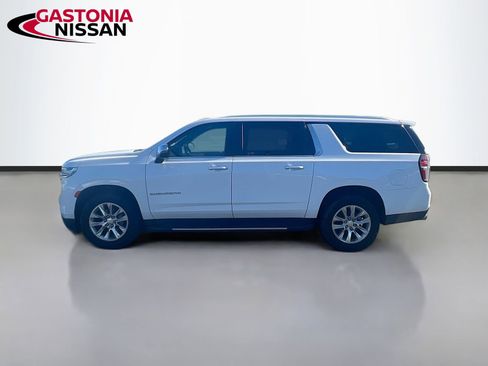 Used 2023 Chevrolet Suburban Premier image 5
