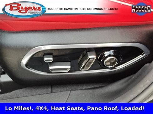 Used 2024 Jeep Wagoneer Launch Edition image 16