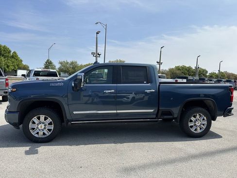 New 2026 Chevrolet Silverado 2500 High Country w/ Technology Package image 8