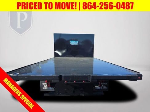 New 2025 Chevrolet Low Cab Forward image 8